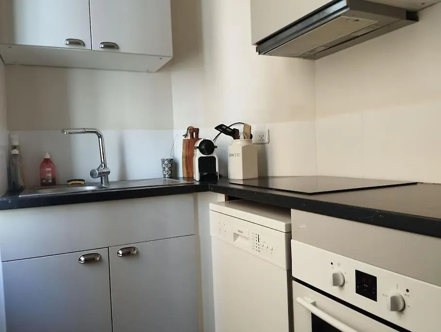 Appartement De Charme - Wifi - Centre Historique Toulon 0*,